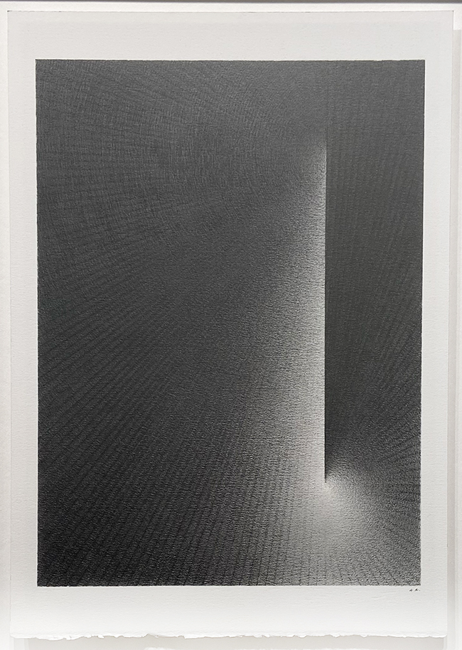 Alexandra Roozen Two Tone #48C, 2022 pencil on paper 35 x 25 cm